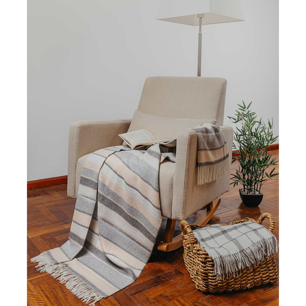 KUNA - Viscacha Decke – 100 % Baby‑Alpaka (Eco Line, ungefärbt)