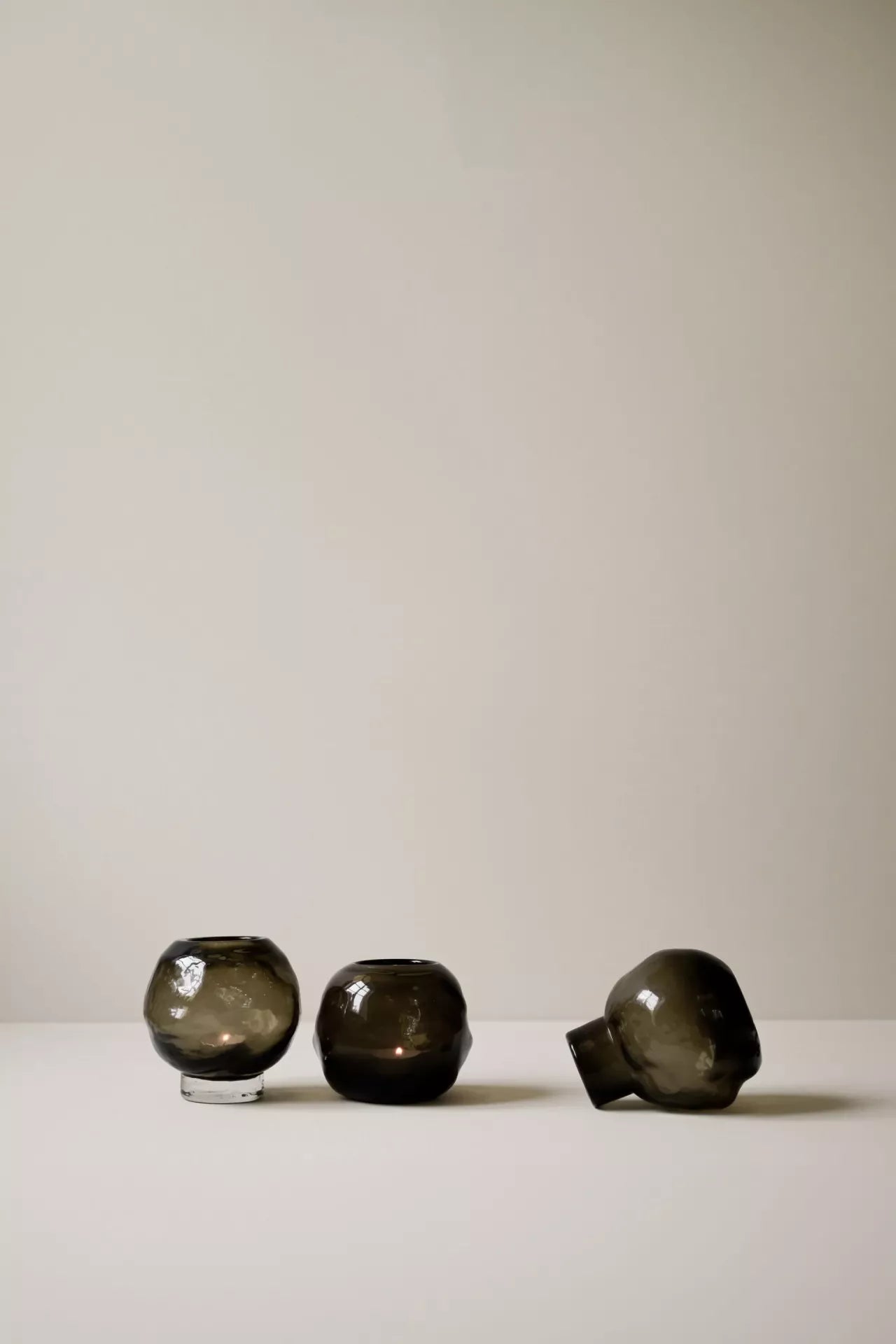 "Bunch" - kleiner Kerzenhalter - Glas - Braun - 12cm