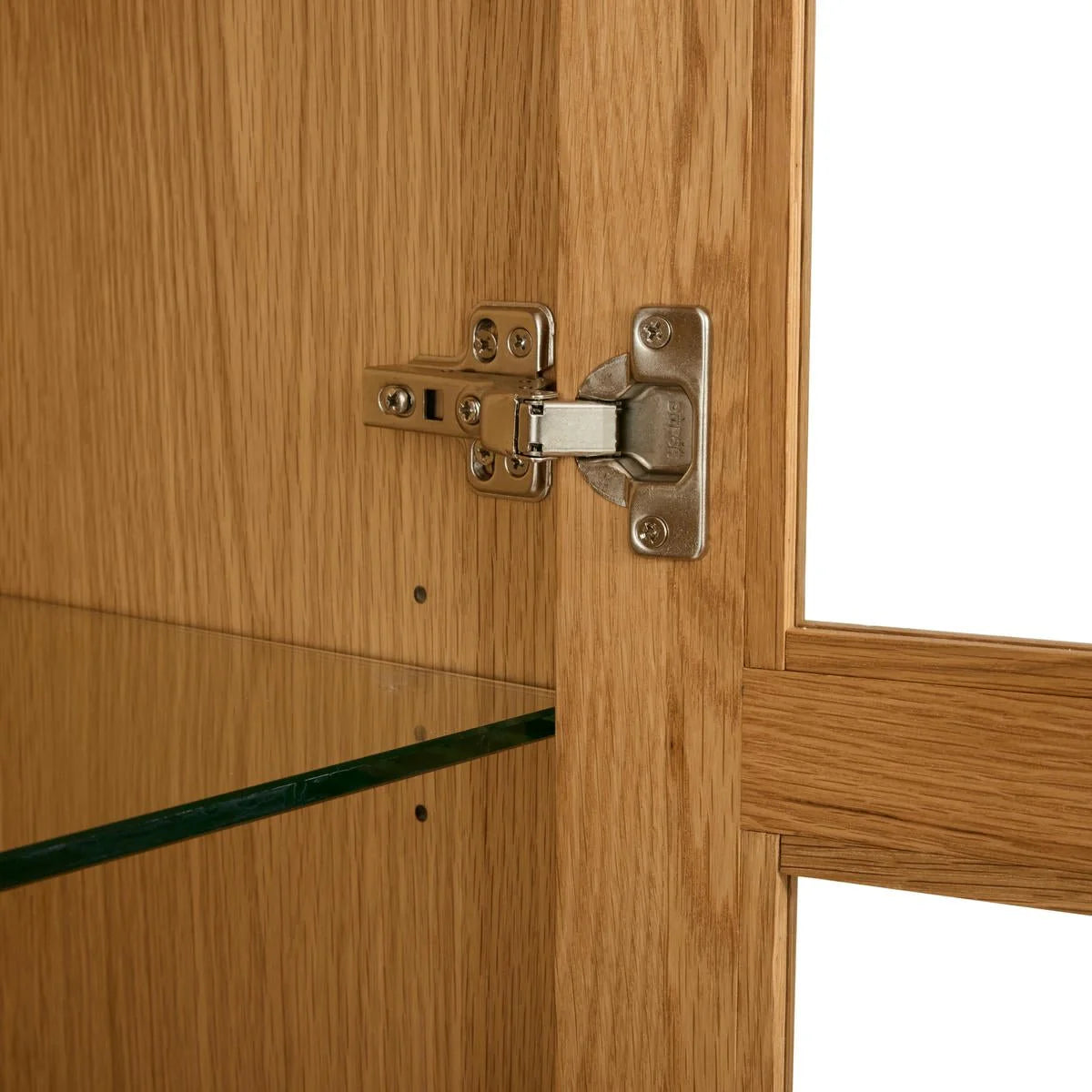 Furnhouse Nyborg Vitrine mit LED-Beleuchtung - 100 cm breit - Wildeiche Natur